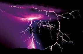 為什么有的地方用防雷箱，有的地方用防雷模塊，有什么深意？